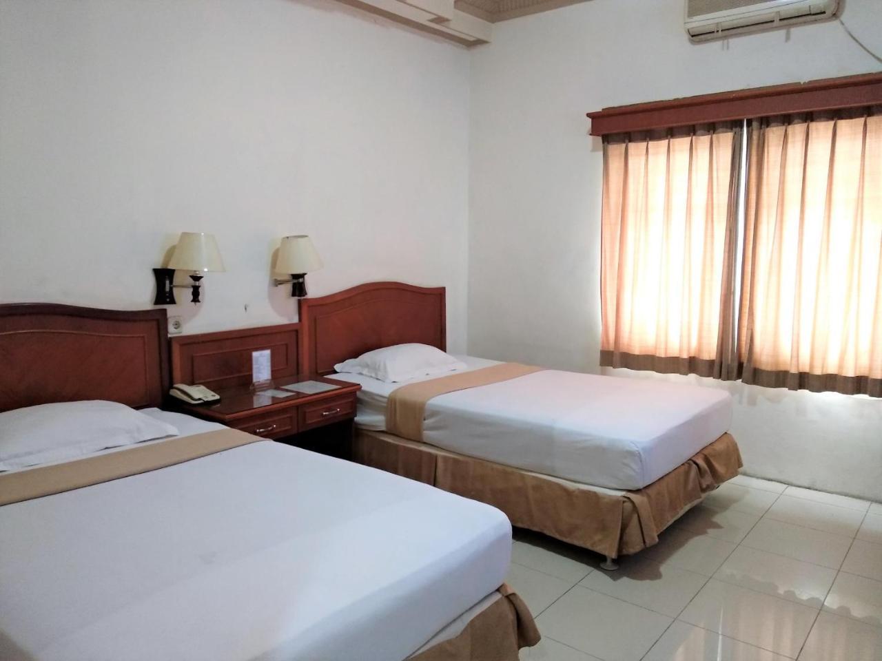 Hotel Batara Banjarmasin  Ngoại thất bức ảnh